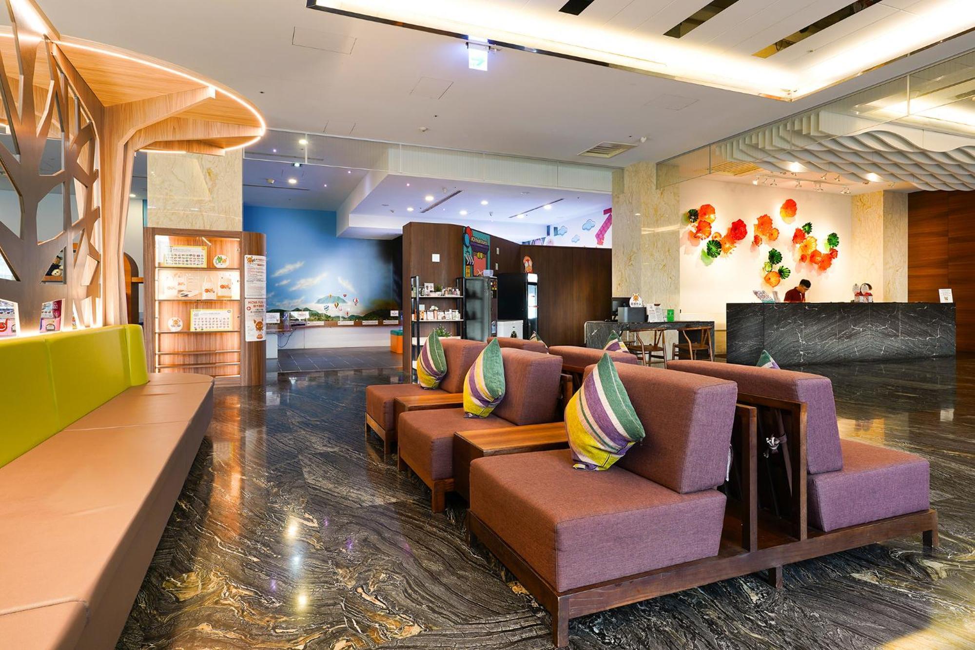 Hoya Resort Hotel Kaohsiung Exterior photo