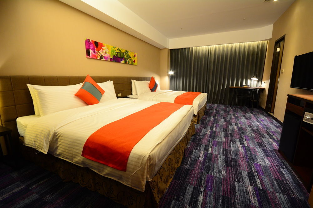 Hoya Resort Hotel Kaohsiung Exterior photo